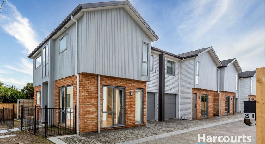  at 31B Statesman Street, Henderson, Waitakere City, Auckland