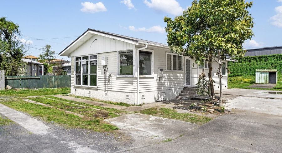  at 61 Portage Road, Otahuhu, Auckland