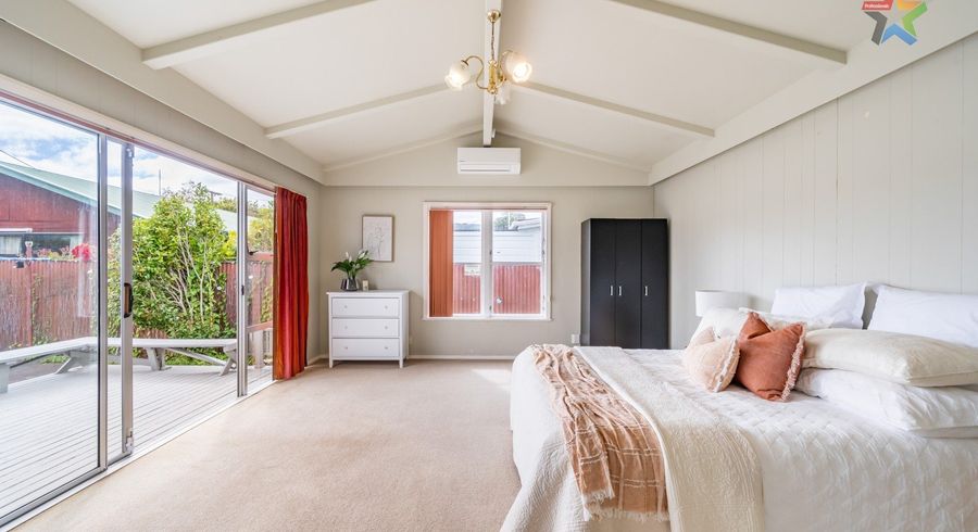  at 4 Stamford Grove, Avalon, Lower Hutt