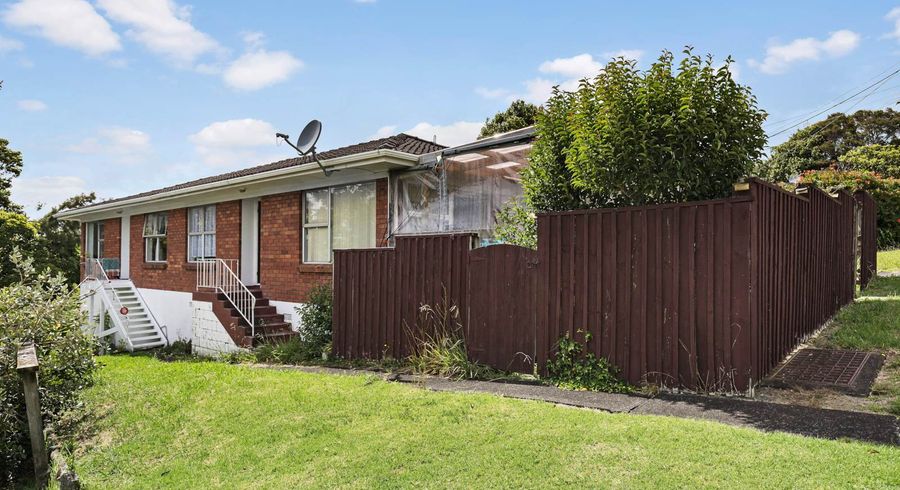  at 1/65 High Road, Glenfield, Auckland