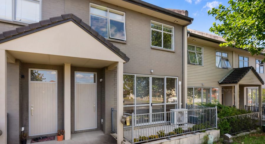  at 13 Concepts Way, Flat Bush, Manukau City, Auckland