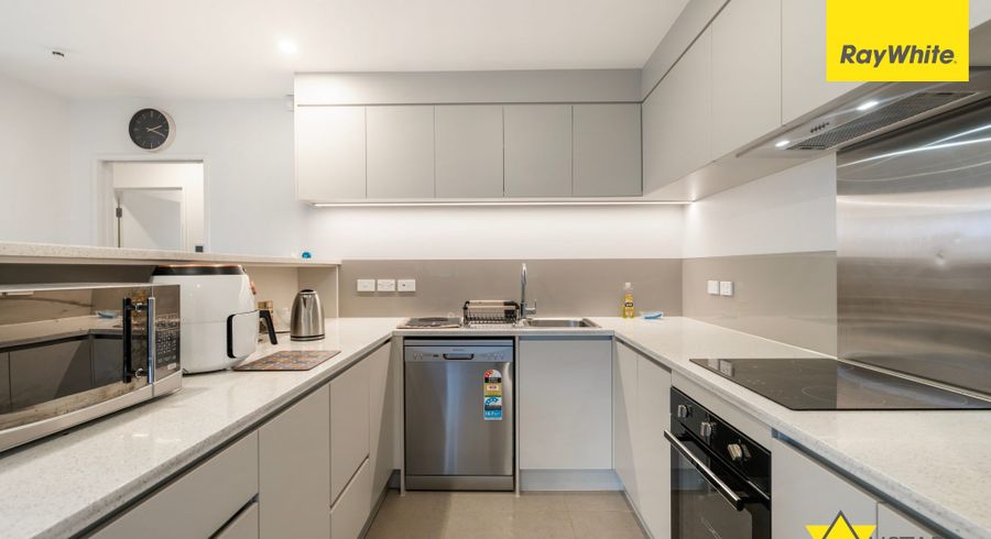  at 2 Miranda Street, Avondale, Auckland City, Auckland