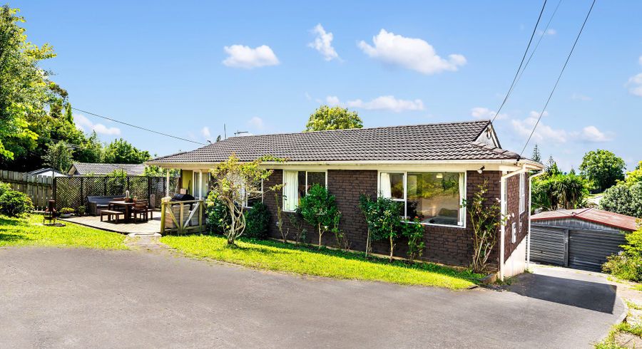  at 30 Waimumu Road, Massey, Auckland