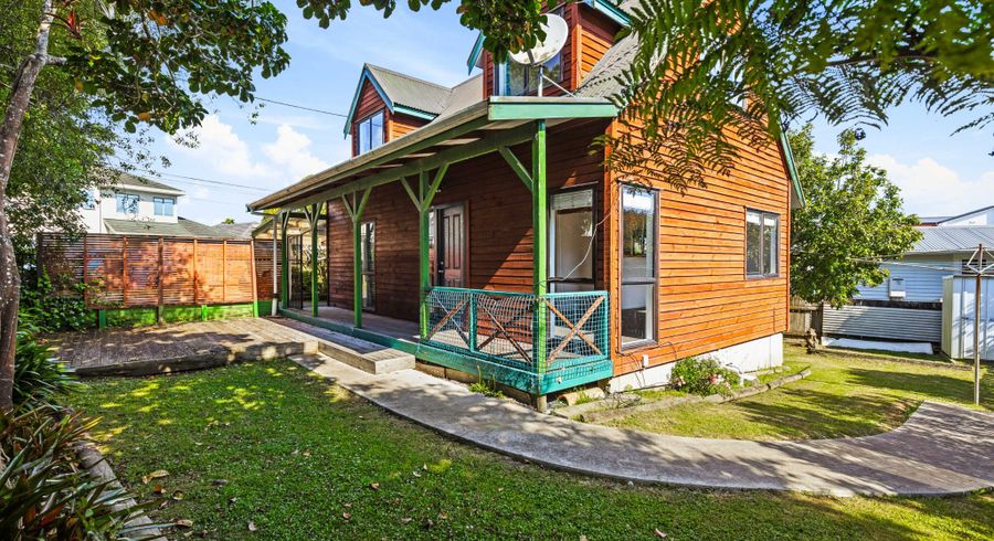  at 24 Karamu Street, Te Atatu Peninsula, Waitakere City, Auckland