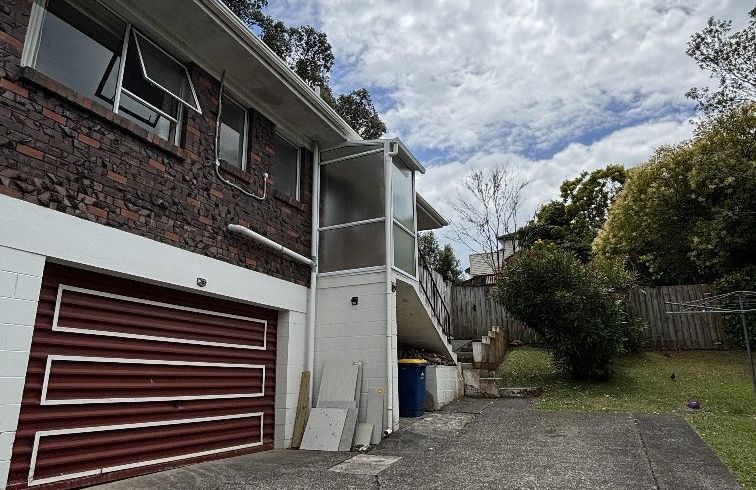  at 2/20 Morton ave, Forrest Hill, North Shore City, Auckland