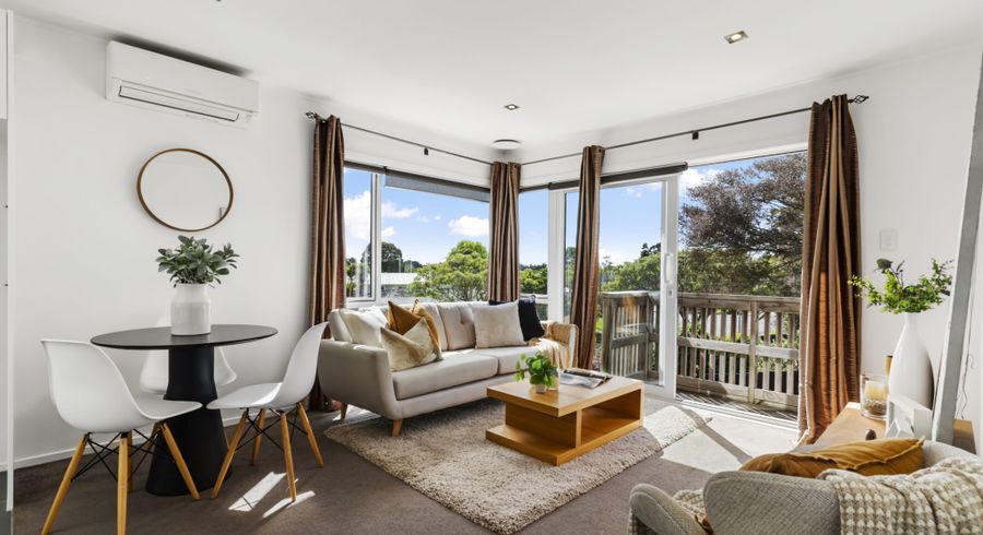  at 1/25 Lush Avenue, St Johns, Auckland