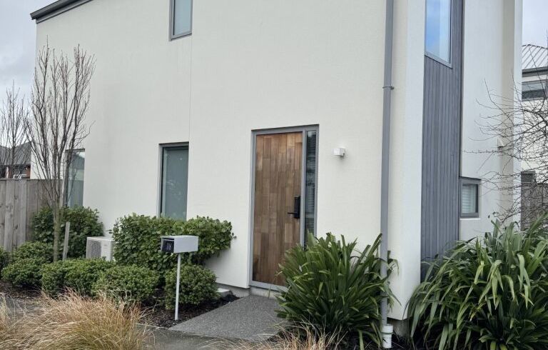  at 1/6 Barrie Street, Addington, Christchurch City, Canterbury