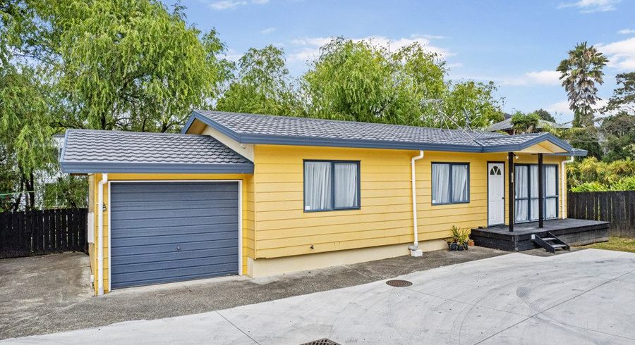  at 101A Kemp Road, Massey, Waitakere City, Auckland