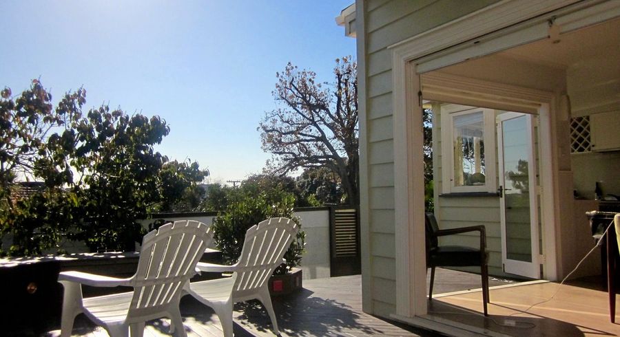  at 3 Western Springs Road, Morningside, Auckland