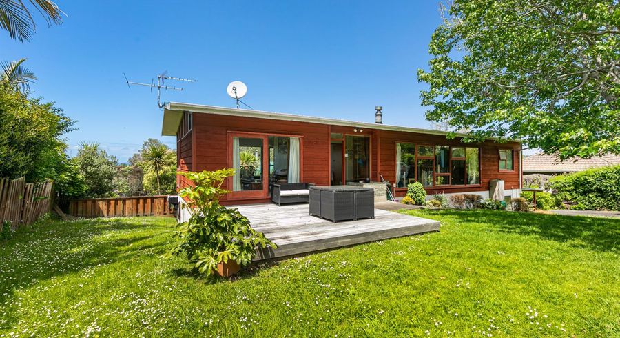  at 43 Rock Isle Road, Torbay, Auckland