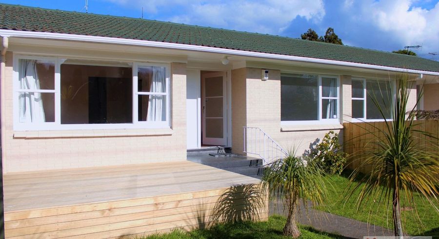  at 2/26 Wolsley Avenue, Milford, Auckland