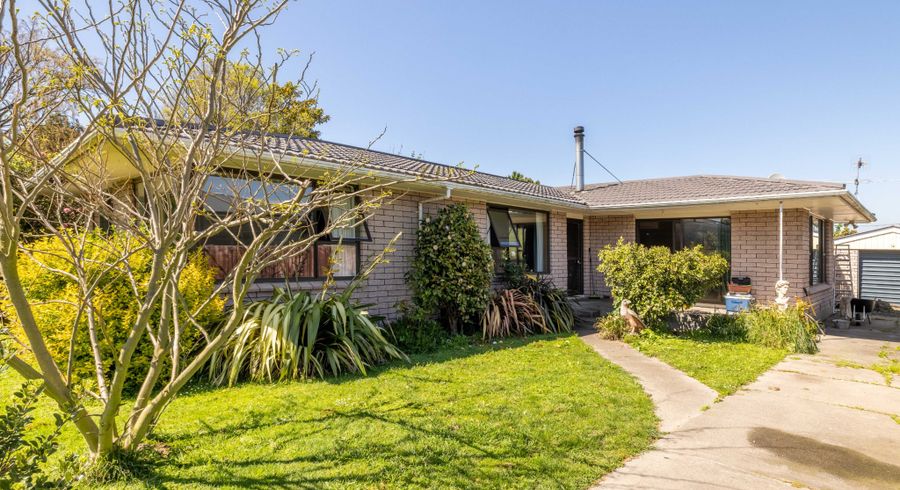  at 46 Breezes Road, Avondale, Christchurch