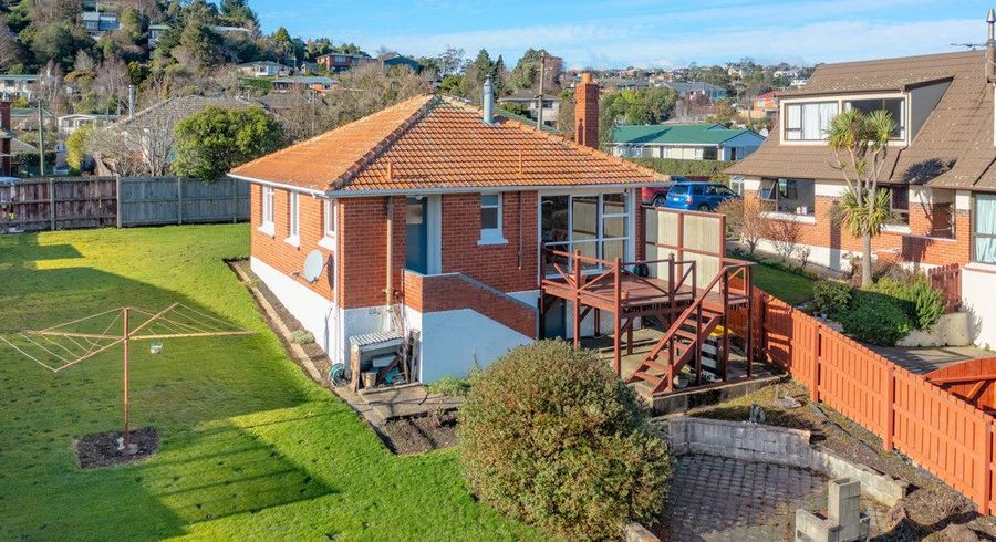  at 17 Bryant Street, Kenmure, Dunedin