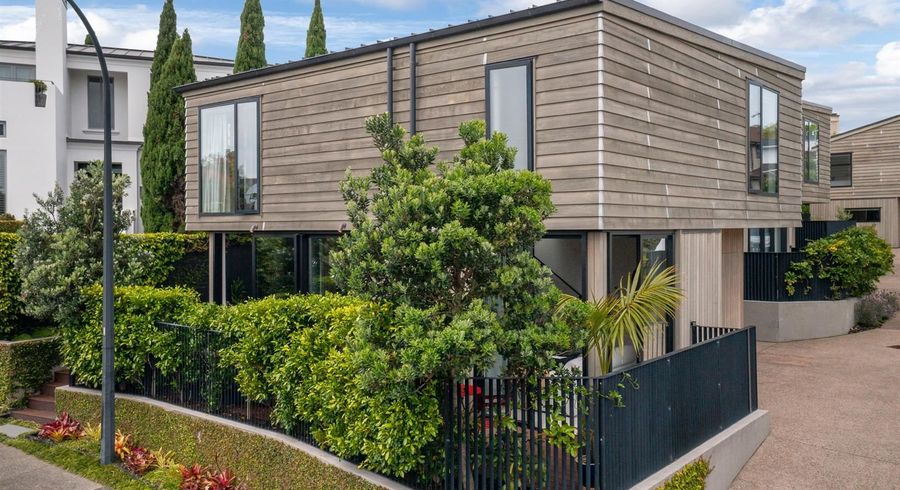  at 2A Arthur Crescent, Takapuna, North Shore City, Auckland