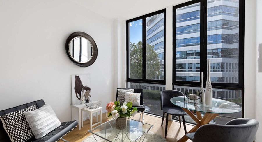  at 2/39 Pitt Street, Auckland Central, Auckland