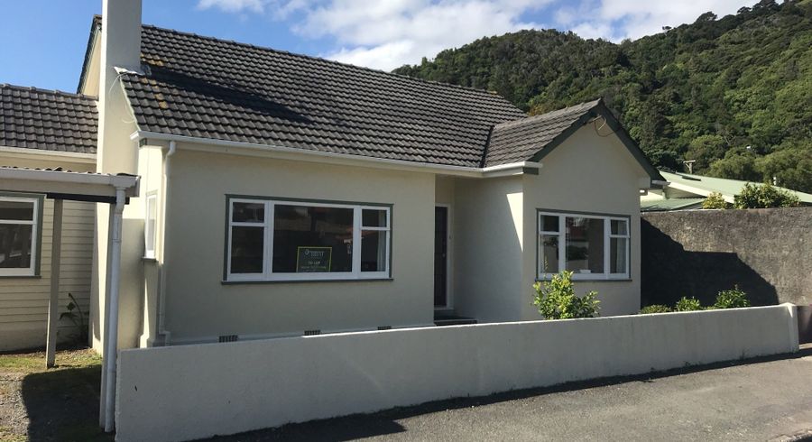  at 4 Ngaio Street, Eastbourne, Lower Hutt