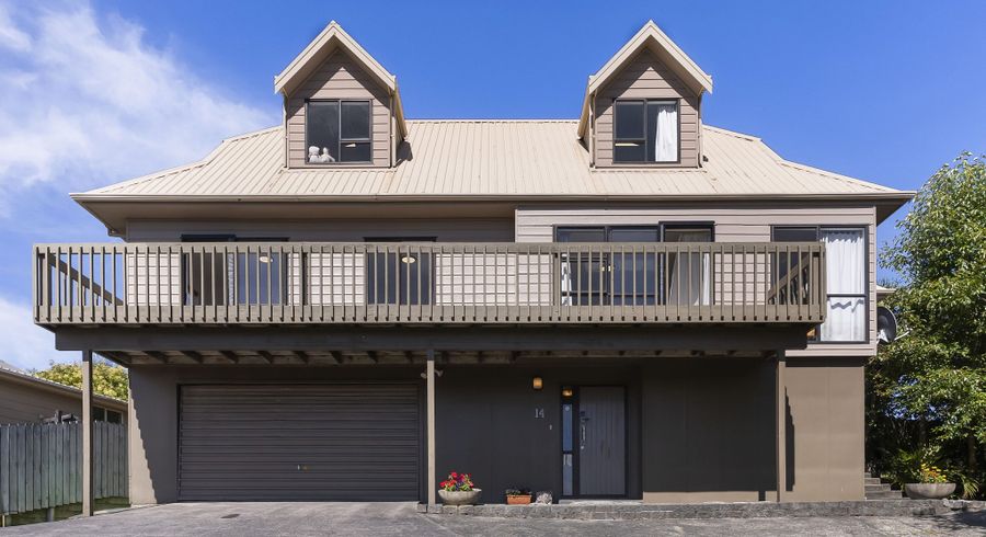  at 1/14 Kirkdale Place, Torbay, North Shore City, Auckland
