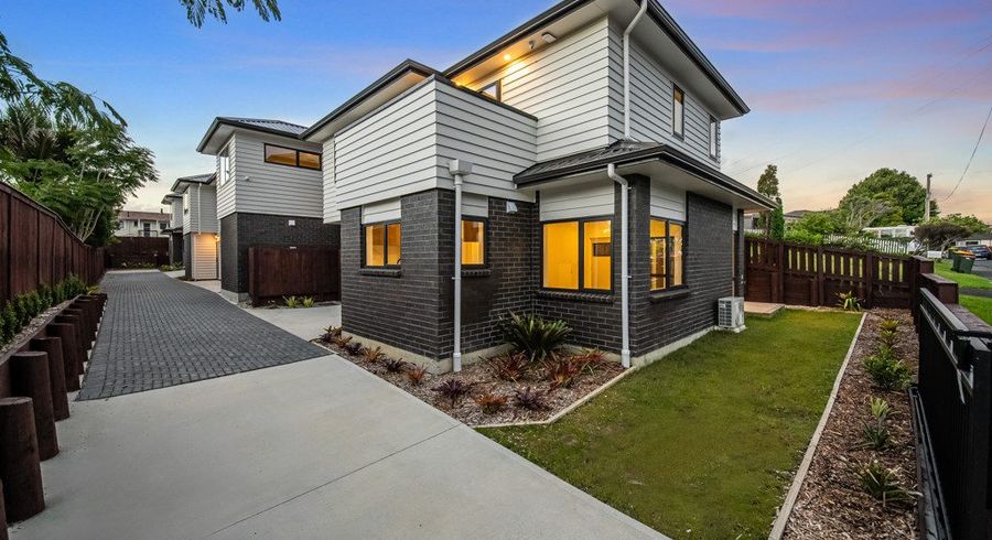  at 56 Angelo Avenue, Howick, Manukau City, Auckland