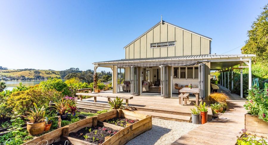  at 12 Cliff Street, Pahi, Paparoa
