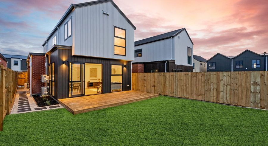  at 4D Mahogany Street, Westgate, Waitakere City, Auckland