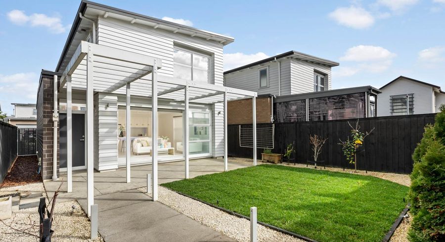  at 5 Vincent Lane, Hobsonville, Auckland