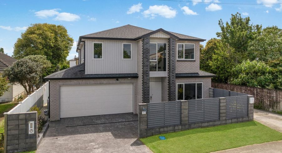  at 1 Lloyd Avenue, Papatoetoe, Manukau City, Auckland