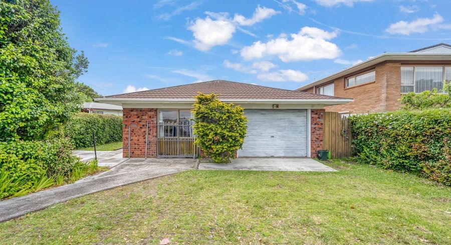  at 463 Glenfield Road, Glenfield, North Shore City, Auckland