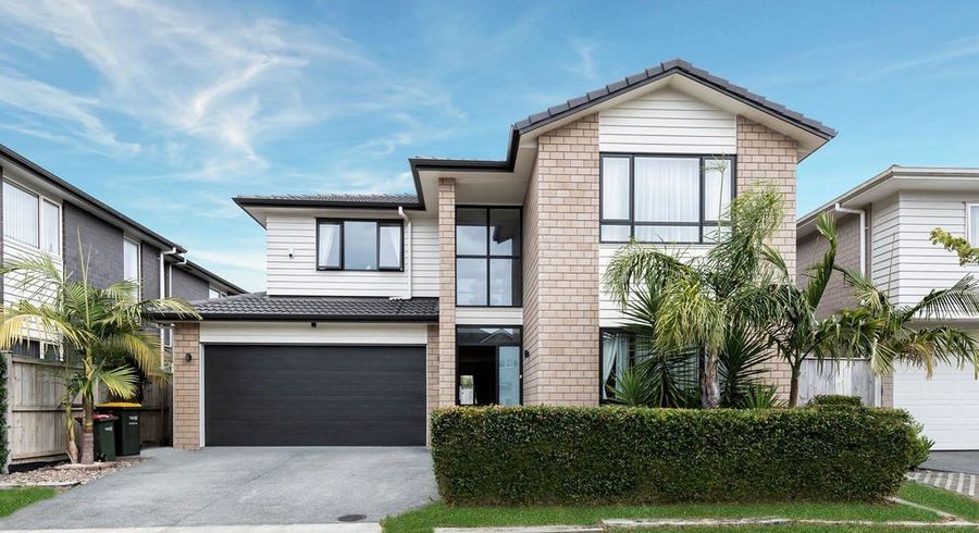  at 16 Ballindrait Drive, Flat Bush, Auckland