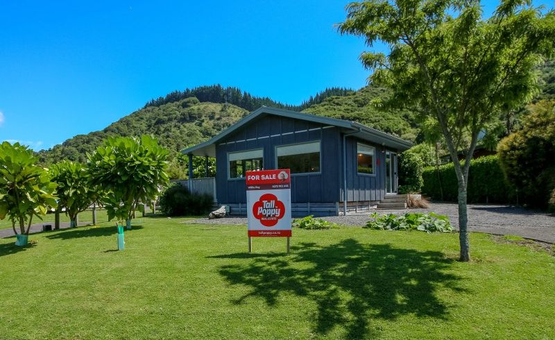  at 4 Nga Manu Place, Tangoio