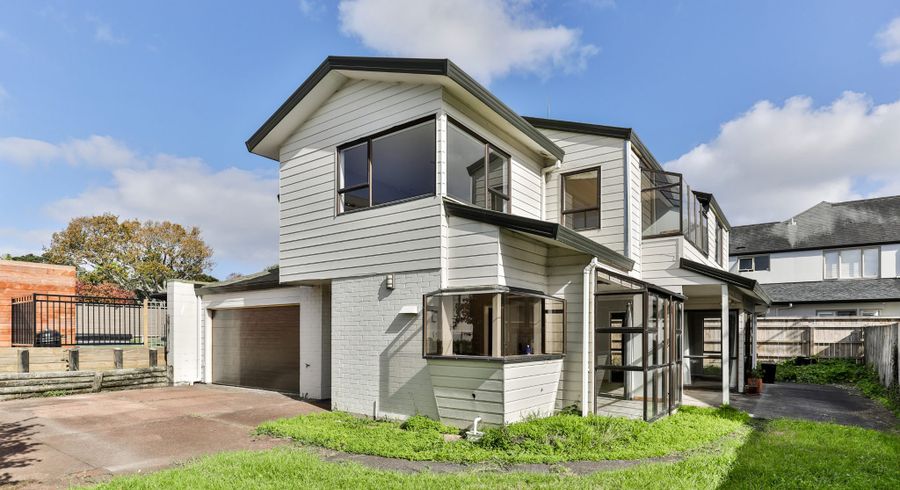  at 16B Lynch Street, Point Chevalier, Auckland City, Auckland