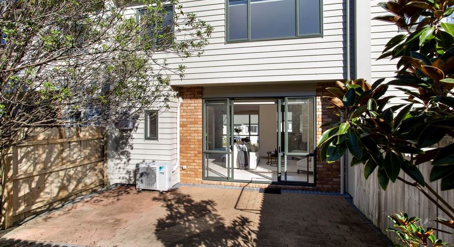  at 41/22 Northcross Drive, Oteha, North Shore City, Auckland