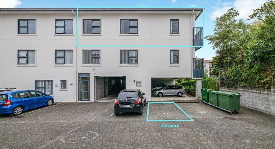  at 3E/1 Wadier Place, Henderson, Waitakere City, Auckland