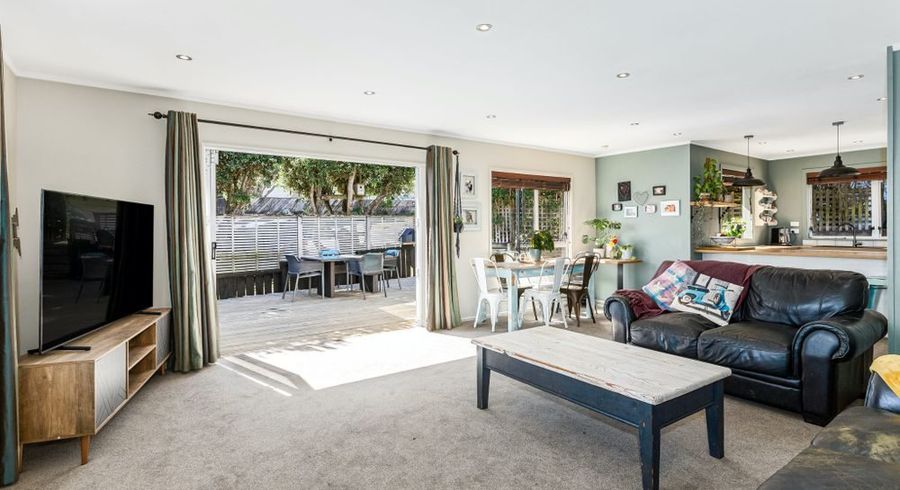  at 22 Adventure drive, Whitby, Porirua, Wellington