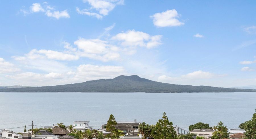  at 1/3 Katui Street, Castor Bay, North Shore City, Auckland
