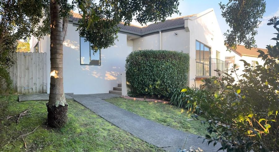  at 12 Astelia Place, Goodwood Heights, Manukau City, Auckland