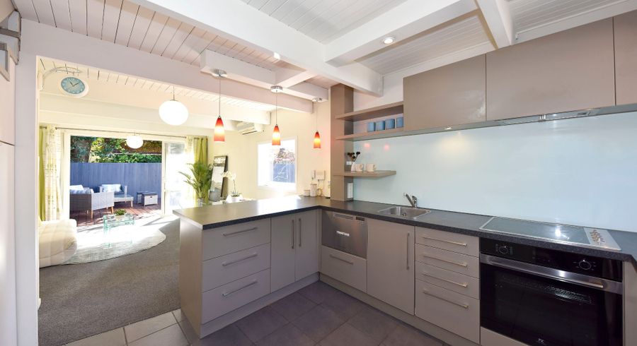  at 4/140 Waimairi Road, Ilam, Christchurch