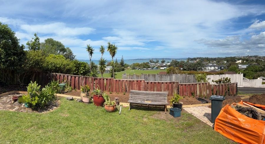  at 1/11 McCrystal Ave, Bucklands Beach, Manukau City, Auckland
