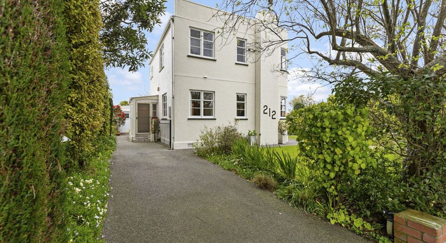  at 212 Victoria Avenue, Hokowhitu, Palmerston North