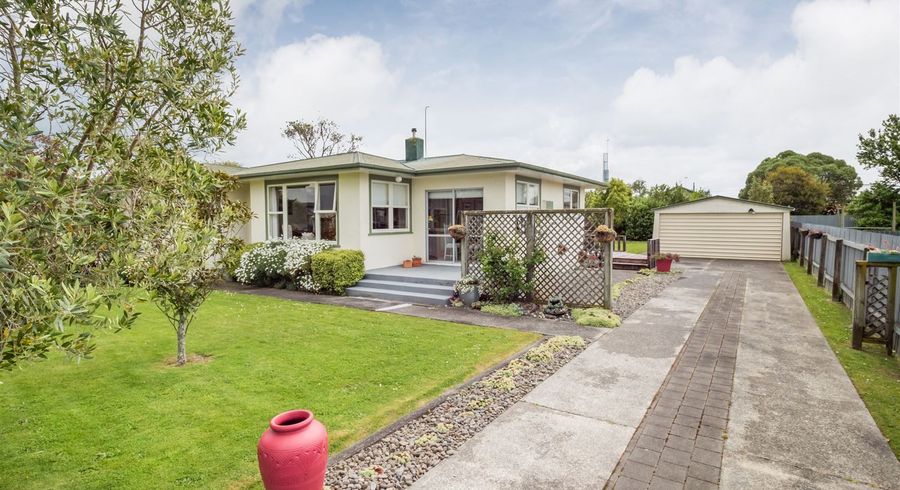  at 10 Cargill Avenue, Feilding, Feilding