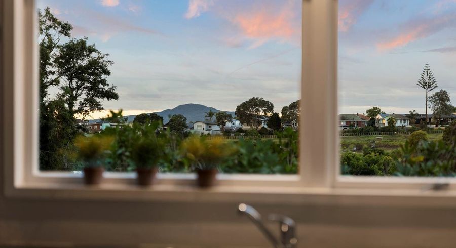  at 4 Keretene Place, Meadowbank, Auckland City, Auckland