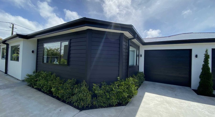  at 2/98 Hills Road, Edgeware, Christchurch