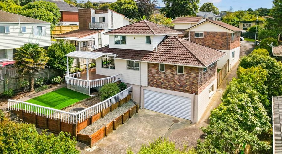  at 72 Stanaway Street, Hillcrest, North Shore City, Auckland