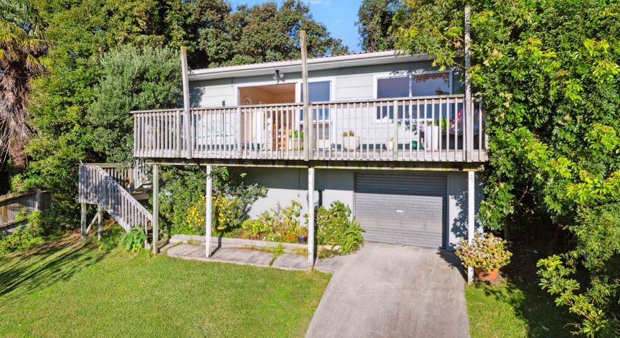  at 4B Scott Road, Stanmore Bay, Rodney, Auckland