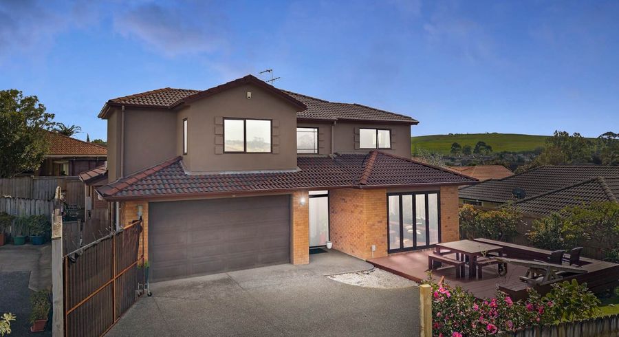  at 5 Craigavon Drive, East Tamaki, Manukau City, Auckland