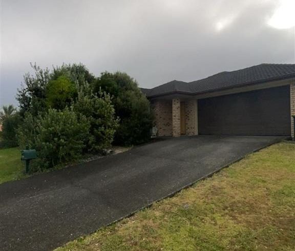  at 5 Fergy Crescent, Wattle Downs, Manukau City, Auckland