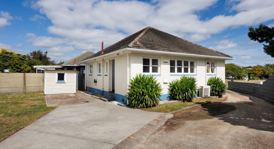  at 43 Millar Street, Terrace End, Palmerston North