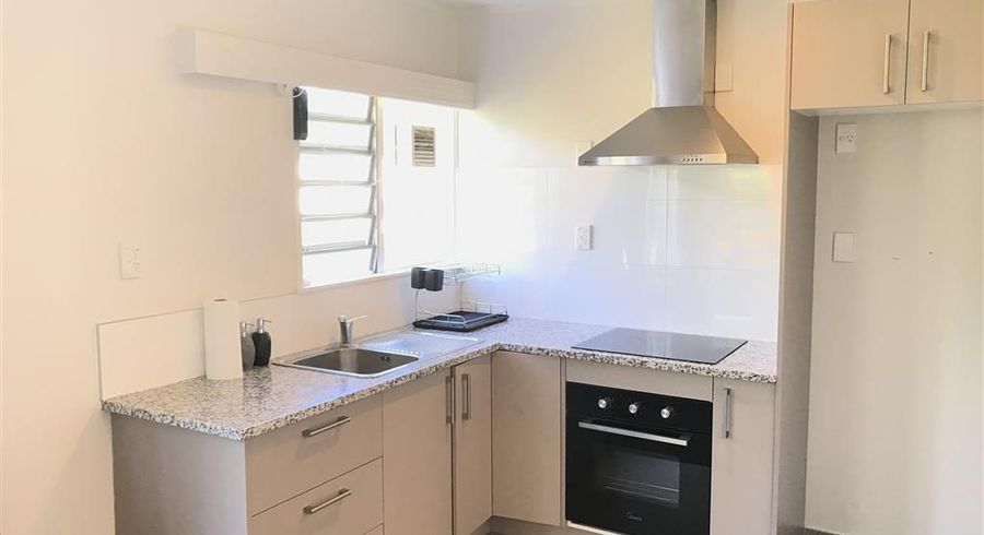  at 9/41 Grange Road, Mount Eden, Auckland