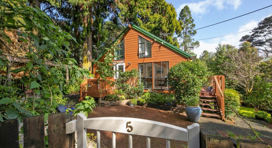  at 5 Valley View Road, Titirangi, Auckland