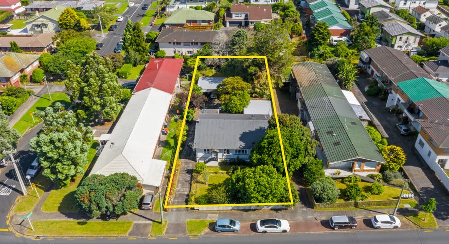  at 2/40 Campbell Road, Onehunga, Auckland