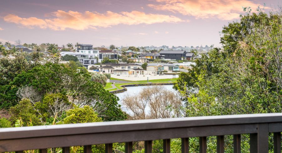  at 24 Venus Place, Half Moon Bay, Manukau City, Auckland